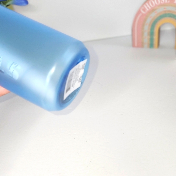 💙🩷💛 Starbucks 🥤Water Bottle ☆》NWT《☆ - Picture 4 of 4